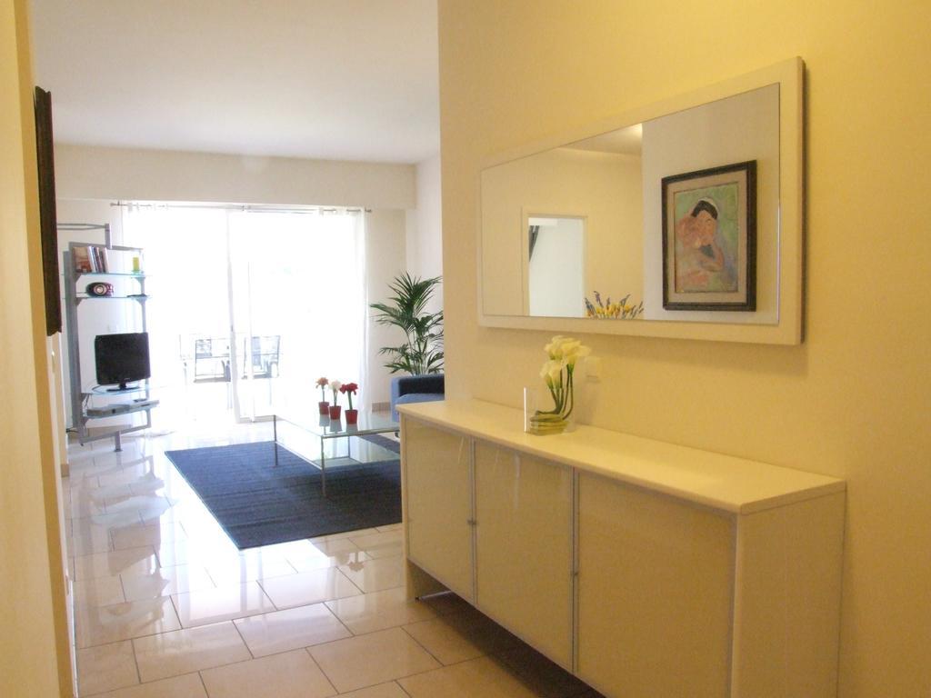 מנטון Appartement Au Chateau Vallaya מראה חיצוני תמונה