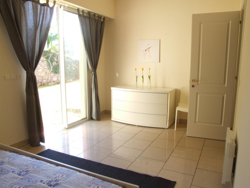 מנטון Appartement Au Chateau Vallaya מראה חיצוני תמונה